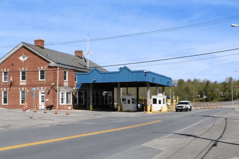 Calais Border Crossing Wait Times: Ferry Point, Avenue & Milltown