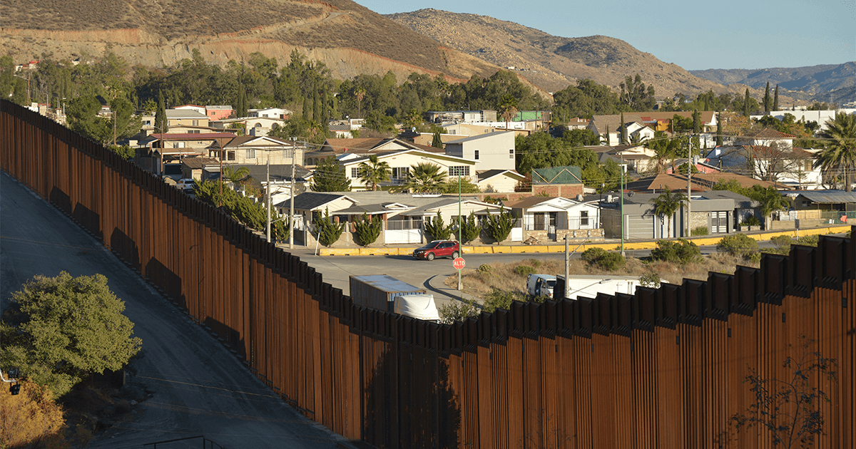 Garita de Tecate hacía Estados Unidos