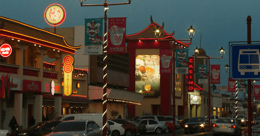 Tiempo de espera para el cruce por las garitas en Mexicali hacia Calexico. Cómo está la línea en Mexicali Centro y Nuevo Mexicali