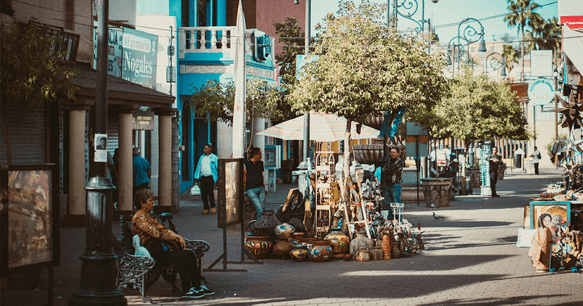 Nogales Sonora Border Crossing Wait Times: DeConcini - Mariposa - Morley Gate Nogales Sonora Border Crossing Wait Times: DeConcini - Mariposa - Morley Gate