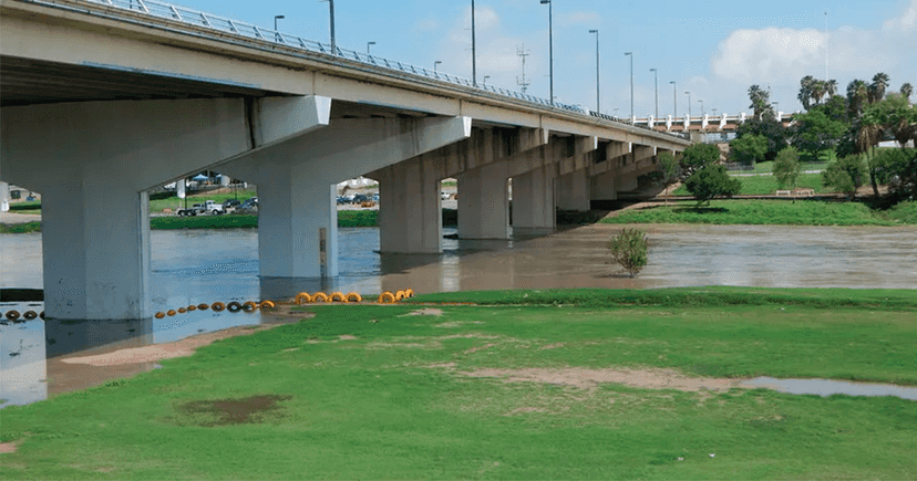 Laredo International Bridge: Americas, Juárez-Lincoln & World Trade Laredo International Bridge: Americas, Juárez-Lincoln & World Trade