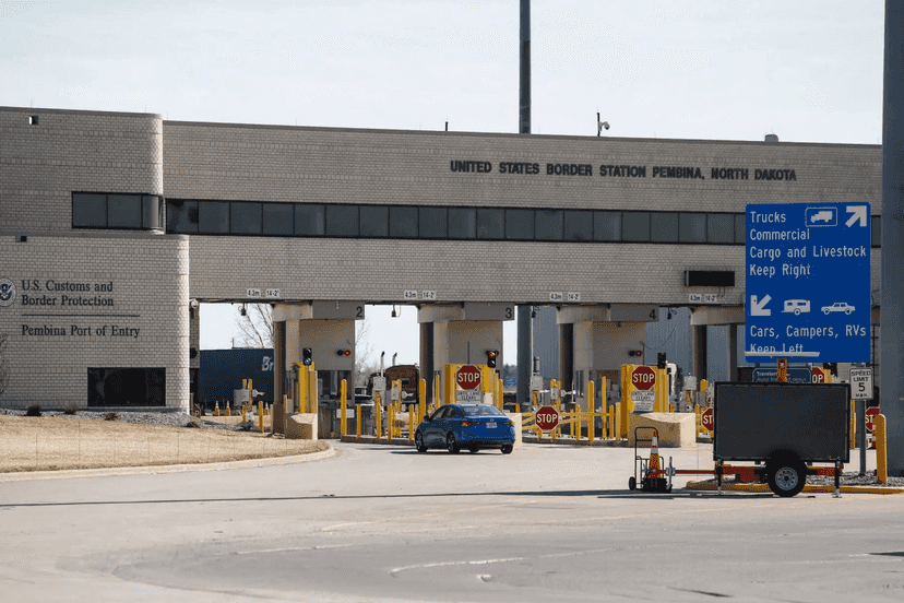 Pembina - Emerson Border Crossing Pembina - Emerson Border Crossing